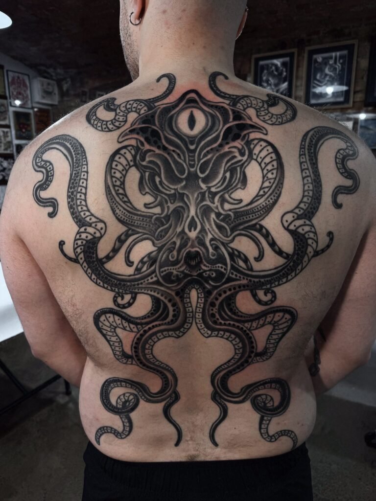 Tetovējums, meistars Kārlis Ulmanis, Rīgas Tinte